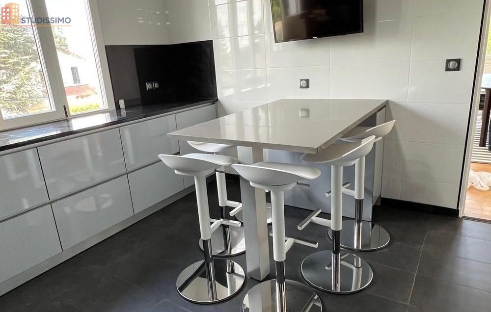 Studio 20m² Neuilly-Plaisance - Meublé - Photo 9