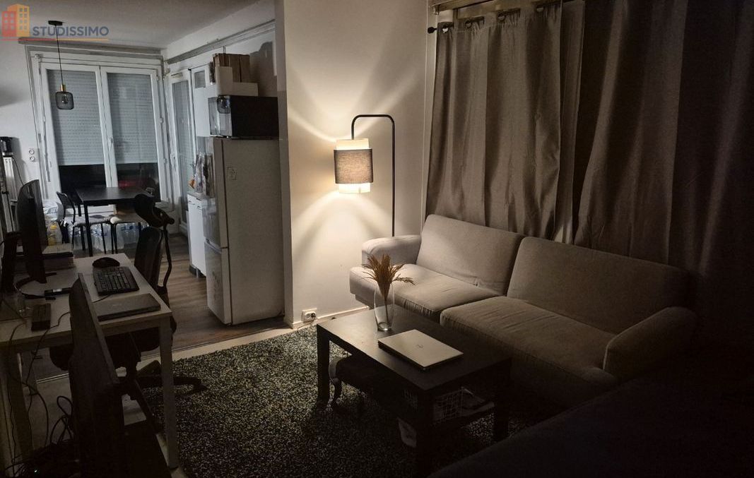 Studio à Pantin