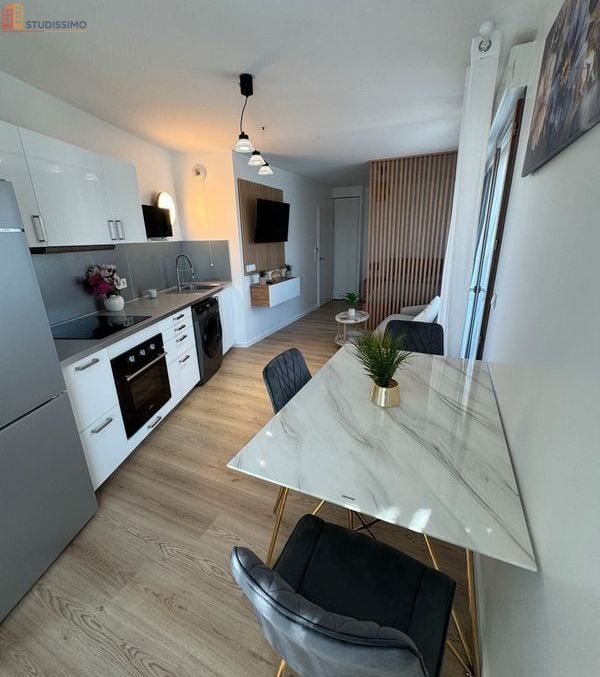 Studio 31m² Montreuil - Balcon, meublé - Photo 7