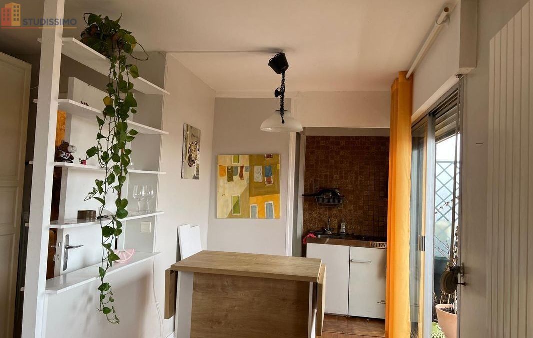 Studio meublé 33m² Livry-Gargan - Dernier étage, lumineux - Photo 1
