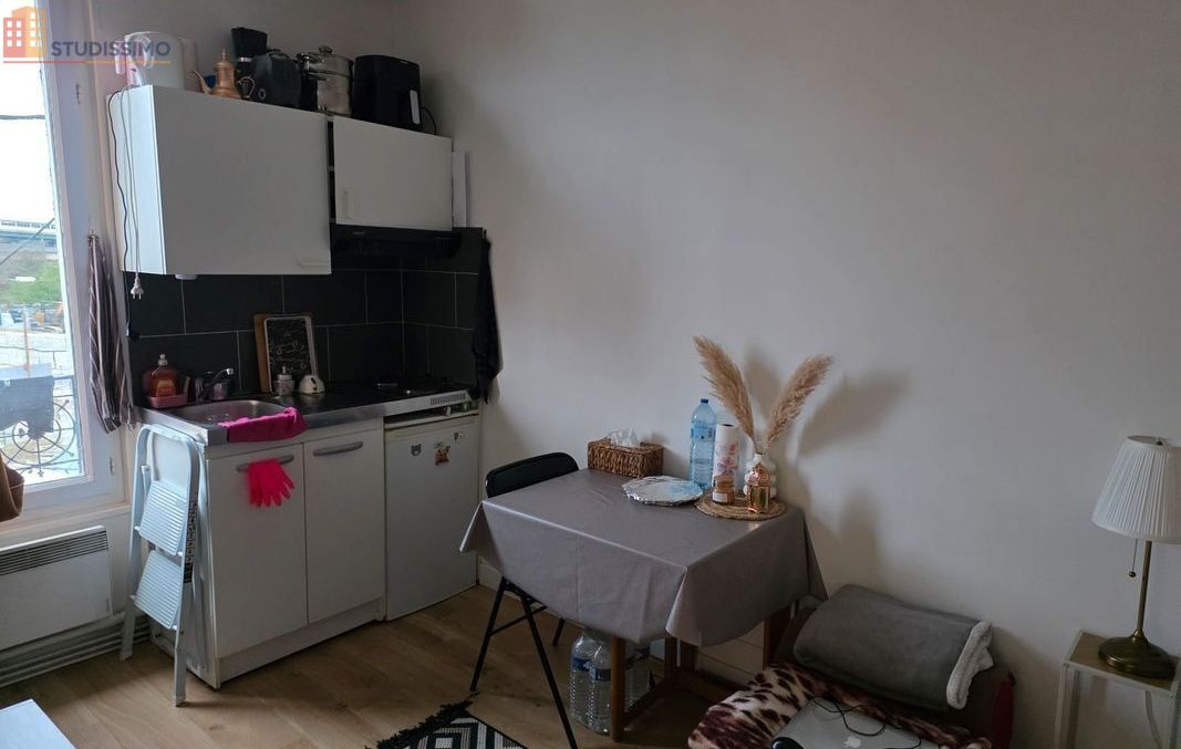 Studio meublé 16m² Aubervilliers - Rénové, bien desservi - Photo 4