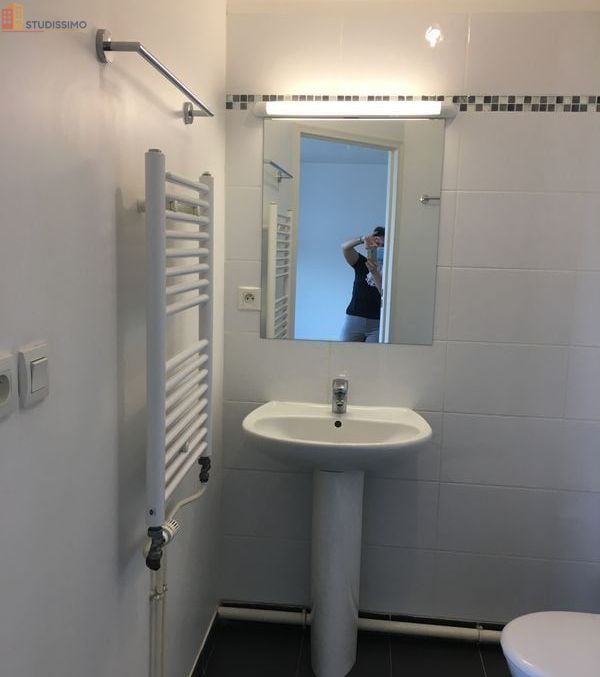Studio 29m² Saint-Ouen-sur-Seine - Dernier étage, proche métro - Photo 2