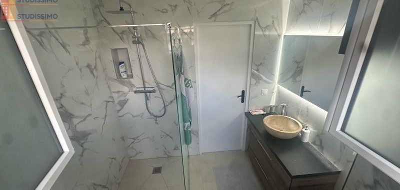 Studio meublé 14m² Noisy-le-Grand - Coliving, accès salle de sport - Photo 2