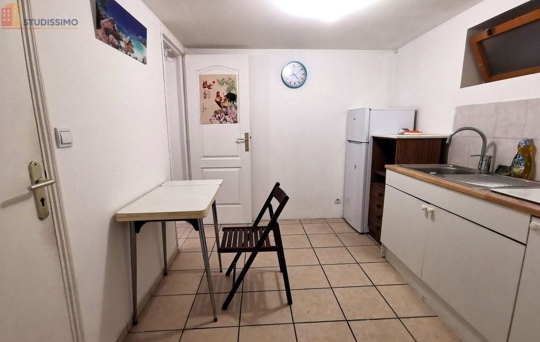 Studio 22m² Saint-Denis - Meublé, proche métro ligne 13 - Photo 2