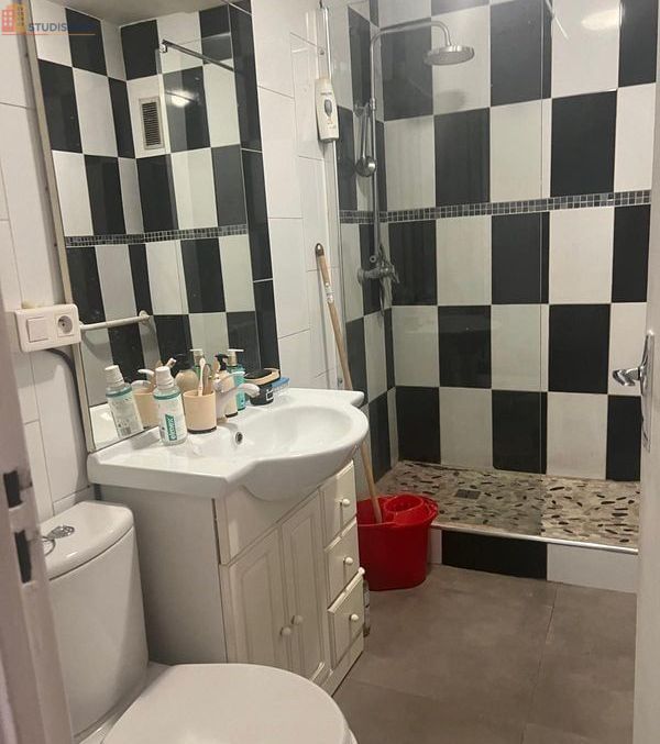 Studio 32m² Bondy - Meublé, 3e étage - Photo 1