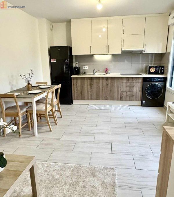 Studio meublé 29m² Noisy-le-Grand 93160 - Meublé, 1er étage - Photo 3