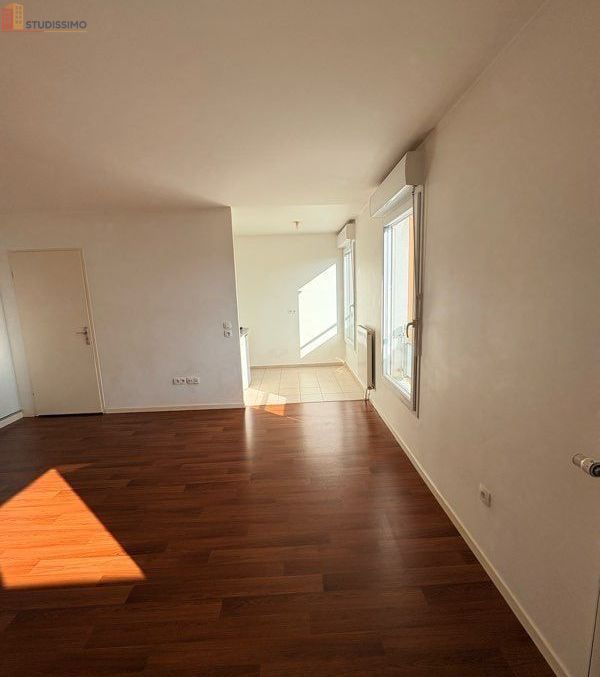 Studio 38m² Saint-Denis - Grand et lumineux - Photo 15