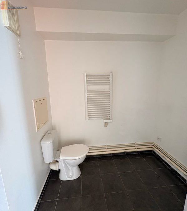 Studio 38m² Saint-Denis - Grand et lumineux - Photo 8