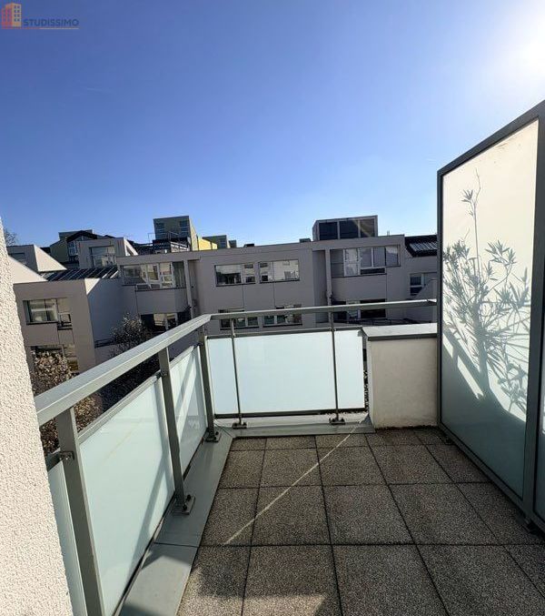 Studio 38m² Saint-Denis - Grand et lumineux - Photo 3