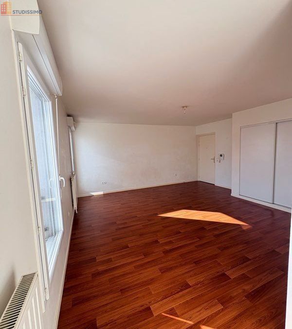 Studio 38m² Saint-Denis - Grand et lumineux - Photo 2