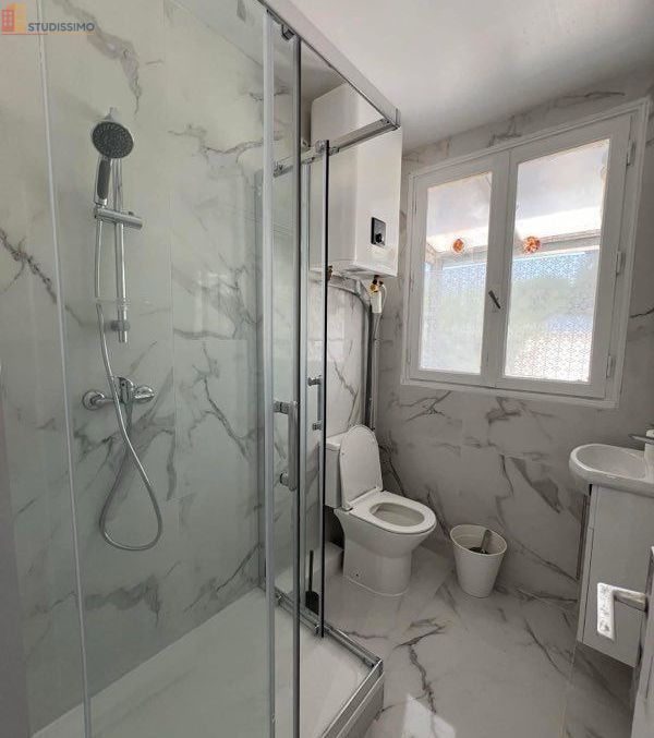 Studio meublé 15m² Gagny 93220 - Proche RER E, meublé - Photo 2