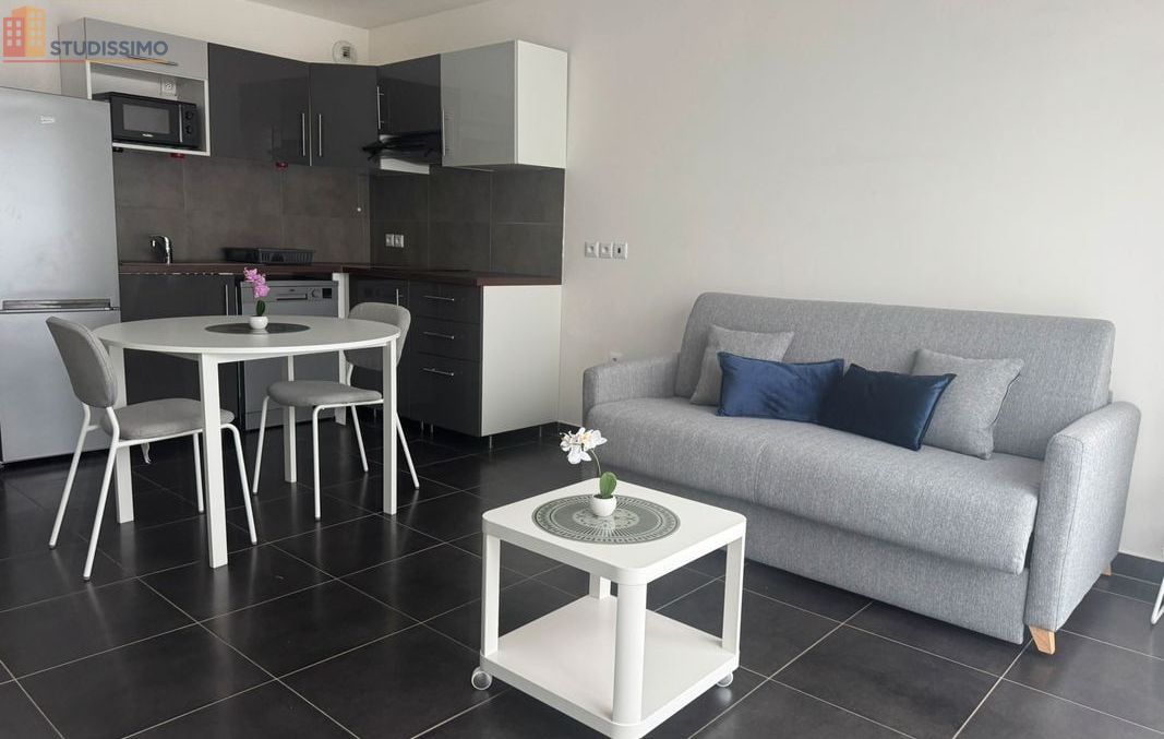 Studio meublé 32m² Noisy-le-Grand - Meublé, 2e étage - Photo 3