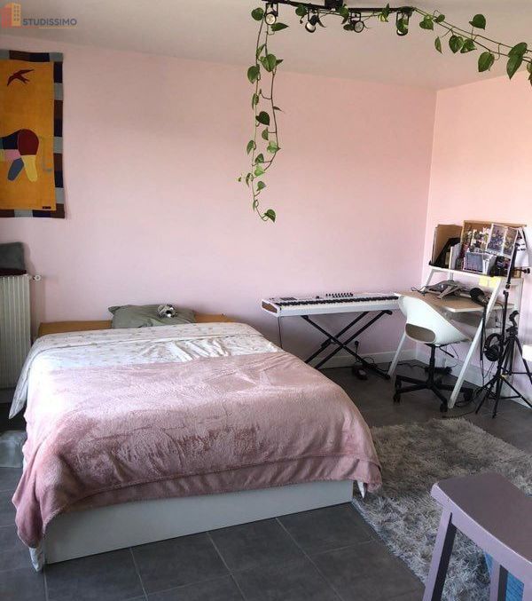 Studio à Montreuil
