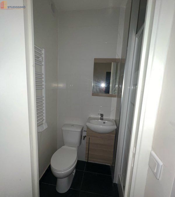 Studio 27m² Saint-Ouen-sur-Seine - Rez-de-chaussée, proche métro - Photo 1