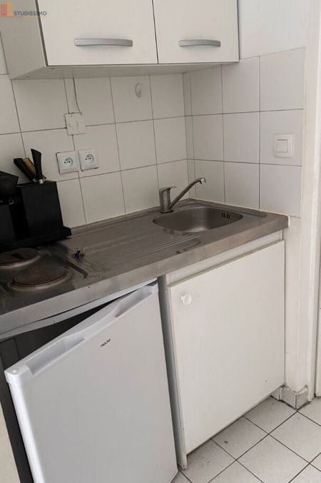 Studio meublé 16m² Saint-Maurice 94410 - Meublé, 2e étage - Photo 5