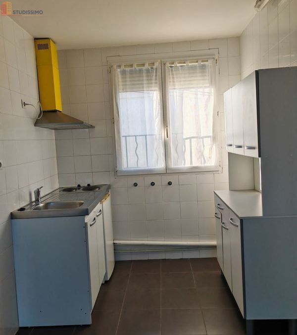 Studio meublé 20m² Villejuif - Proche métro, lumineux - Photo 3