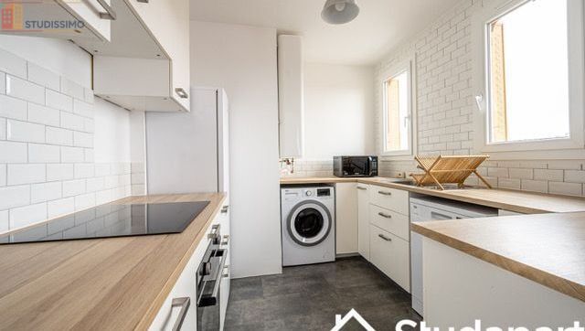 Studio 64m² Alfortville 94140 - Meublé, étage élevé - Photo 1