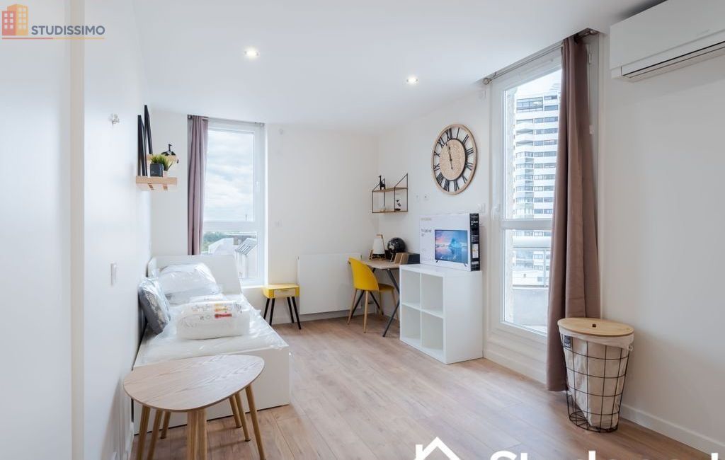 Studio 93m² Créteil - Meublé, dernier étage - Photo 4