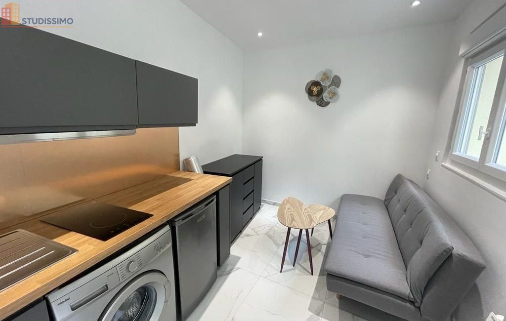 Studio meublé 13m² Villejuif 94800 - Meublé, 1er étage - Photo 2