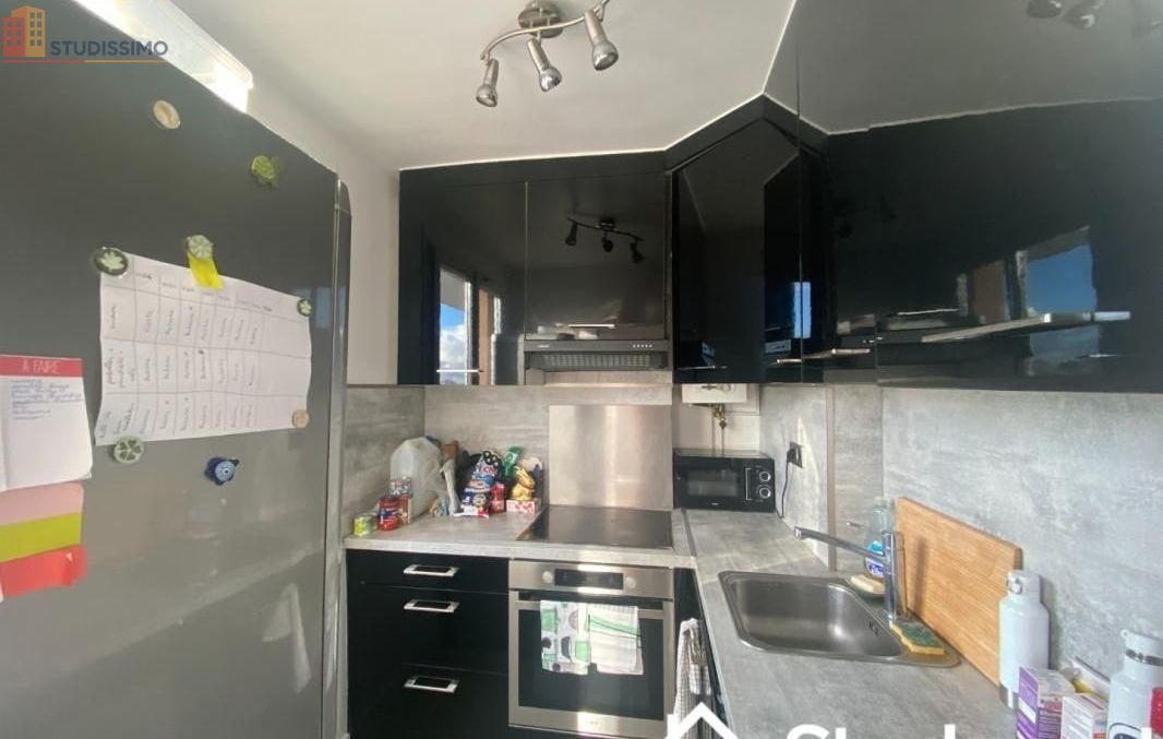 Studio meublé 11m² Vitry-sur-Seine - Lumineux, 9e étage - Photo 2