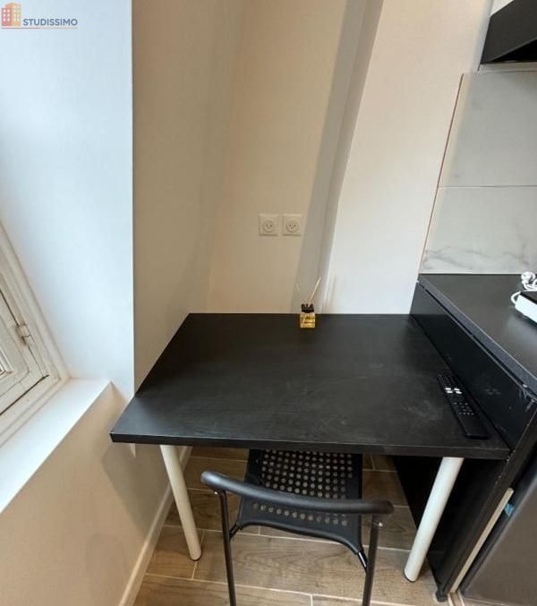 Studio meublé 15m² Charenton-le-Pont - Meublé, DPE A - Photo 1