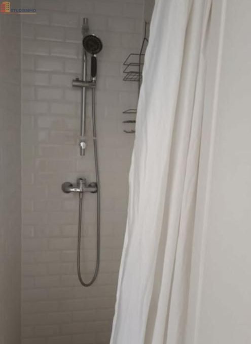 Studio 14m² Villejuif - seulement 1 pièce - Photo 1