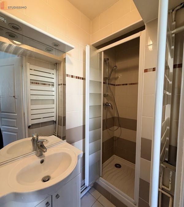 Studio 11m² Vitry-sur-Seine - Meublé, 1er étage - Photo 3