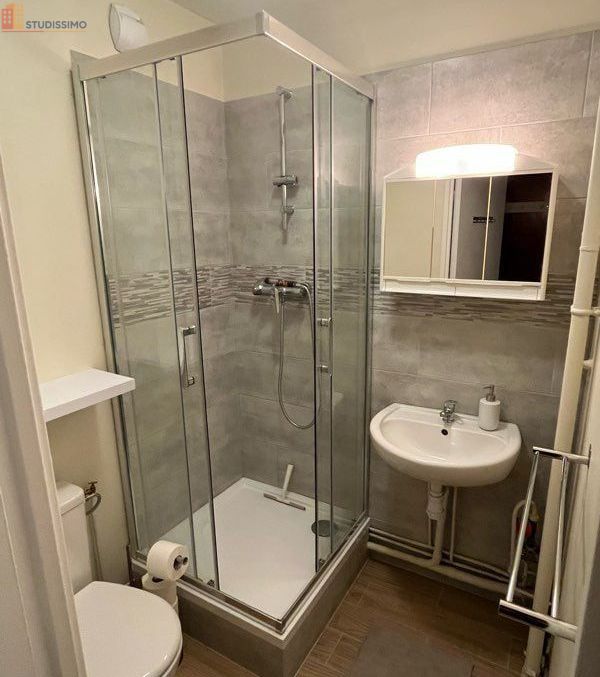 Studio meublé 16m² Villejuif - Idéal étudiant, 6e étage - Photo 3