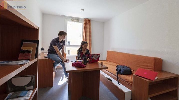 Studio meublé 18m² Ivry-sur-Seine - 5e étage, lumineux - Photo 9