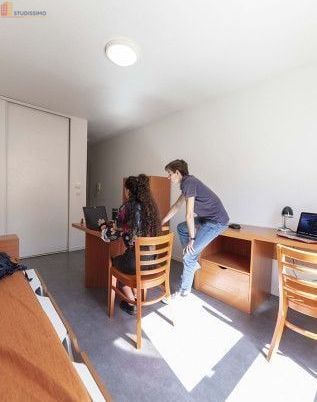 Studio meublé 18m² Ivry-sur-Seine - 5e étage, lumineux - Photo 8