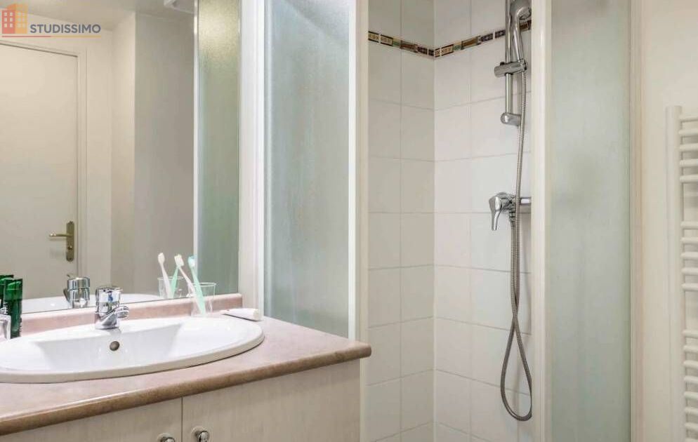 Studio meublé 20m² Charenton-le-Pont - Meublé, proche transports - Photo 2