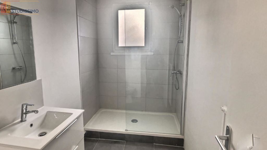 Studio meublé 29m² Thiais - Résidence, dernier étage - Photo 10
