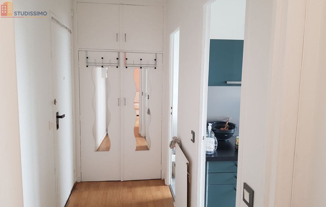 Studio meublé 29m² Thiais - Résidence, dernier étage - Photo 1
