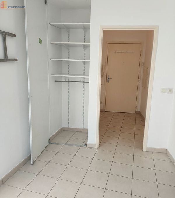 Studio meublé 25m² Cergy centre - Meublé, DPE B - Photo 2