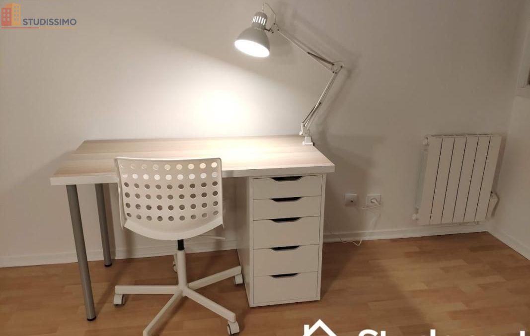 Studio meublé 10m² Cergy 95800 - Meublé, DPE D - Photo 2