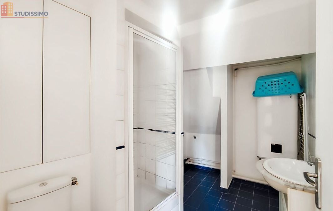 Studio 38m² Pontoise - Dernier étage, lumineux - Photo 3