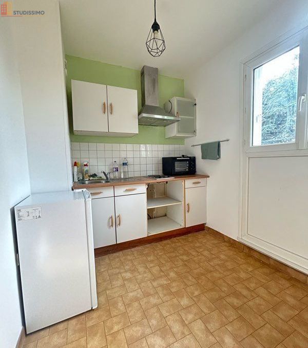Studio meublé 27m² Saint-Brice-sous-Forêt - Meublé, DPE D - Photo 3