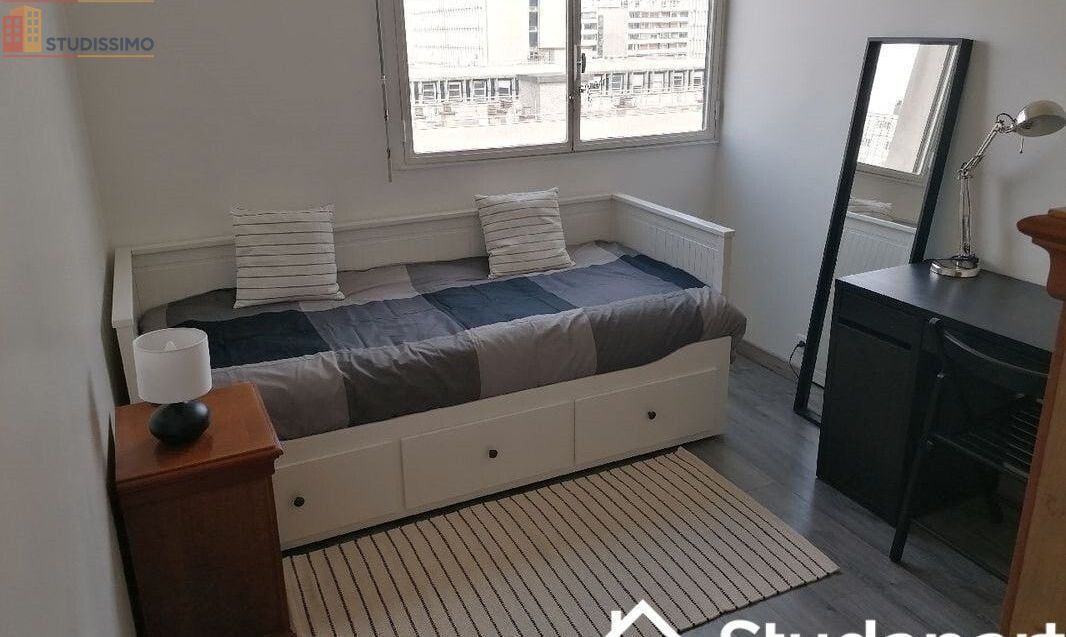 Studio meublé 10m² Sarcelles - Étage élevé, lumineux - Photo 1