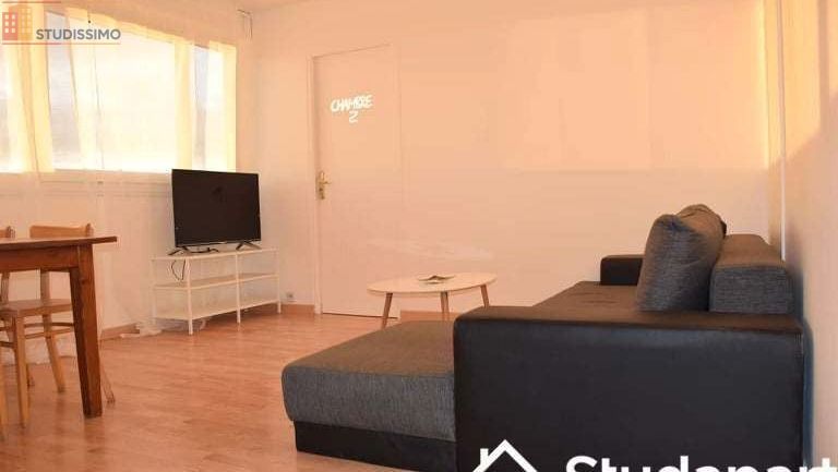 Studio meublé 10m² Cergy - Petite surface, meublé - Photo 2