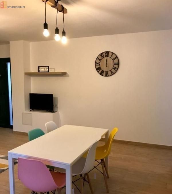 Studio meublé 9m² Cergy centre - Calme, en étage - Photo 3