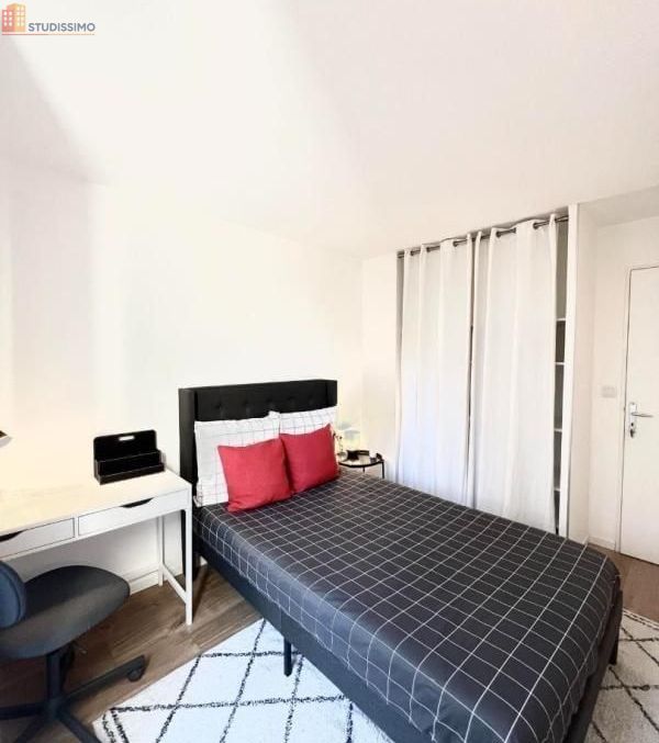 Studio meublé 9m² Cergy - Chambre compacte, meublé - Photo 9