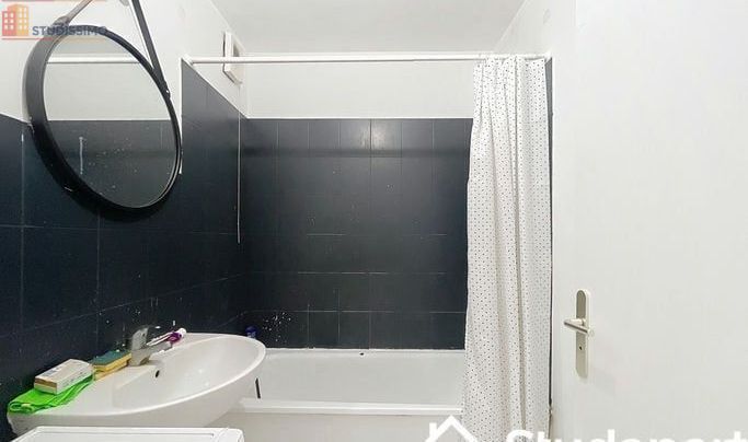 Studio meublé 10m² Cergy - Lumineux, proche transports - Photo 4