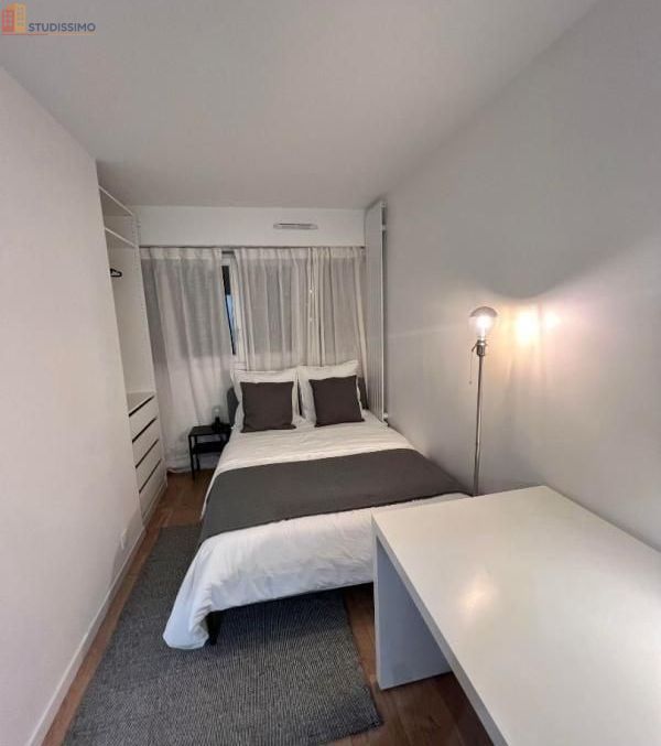 Studio meublé 9m² Cergy - Calme, proche commerces - Photo 4