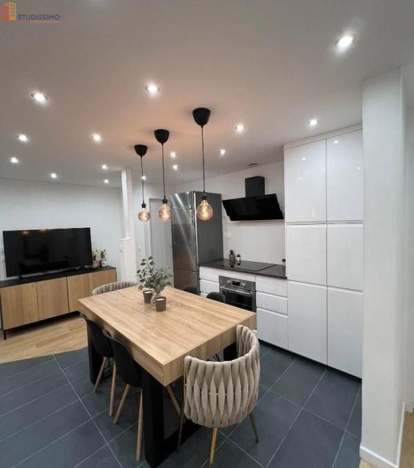 Studio meublé 10m² Cergy - Calme, proche commerces - Photo 7