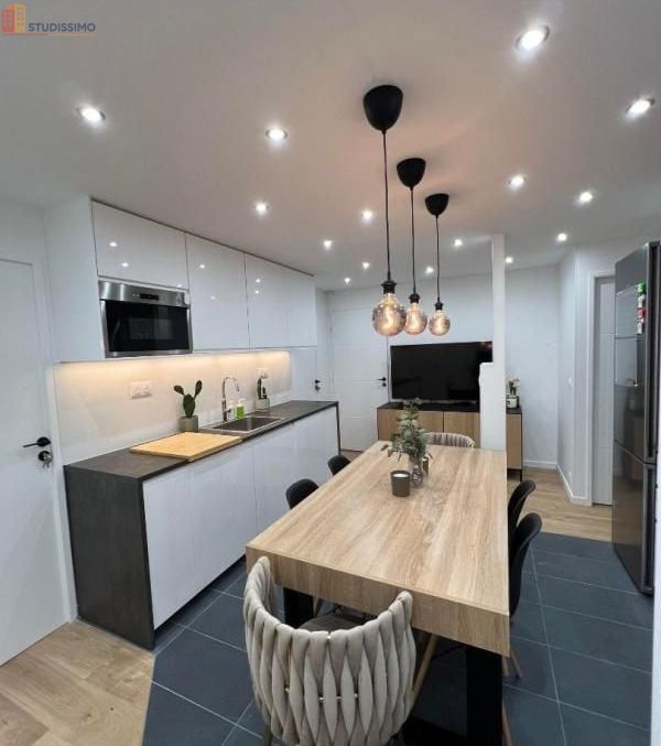 Studio meublé 10m² Cergy - Calme, proche commerces - Photo 8