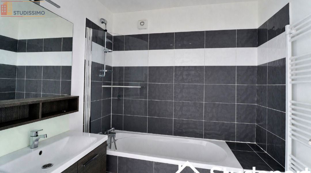 Studio meublé 10m² Pontoise - Meublé, 2e étage - Photo 2