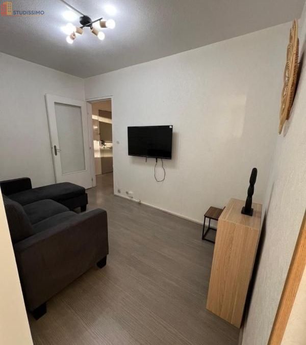 Studio meublé 9m² Osny - Meublé, DPE D - Photo 1
