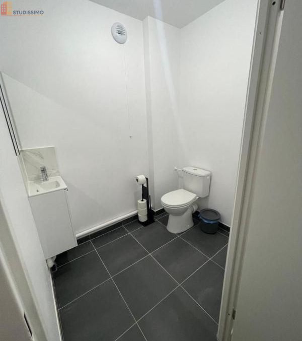 Studio meublé 19m² Cergy 95800 - Meublé, DPE A - Photo 2