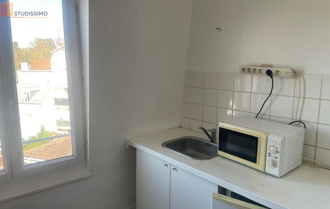 Studio meublé 13m² Montmorency 95160 - Meublé, dernier étage - Photo 8