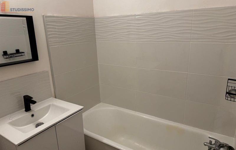 Studio meublé 37m² Cergy centre - Grand, proche préfecture - Photo 2